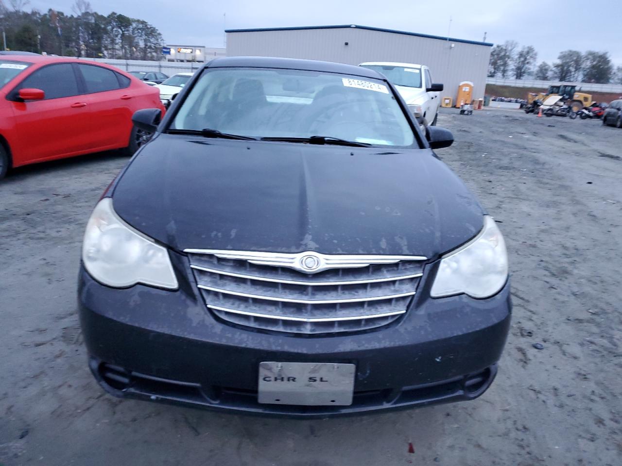 2010 Chrysler Sebring - Image 5