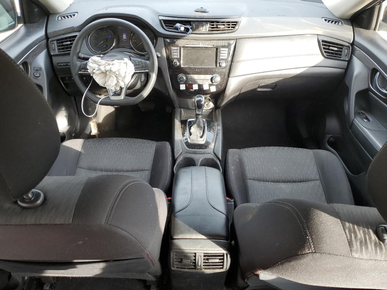 2019 Nissan Rogue - Image 8