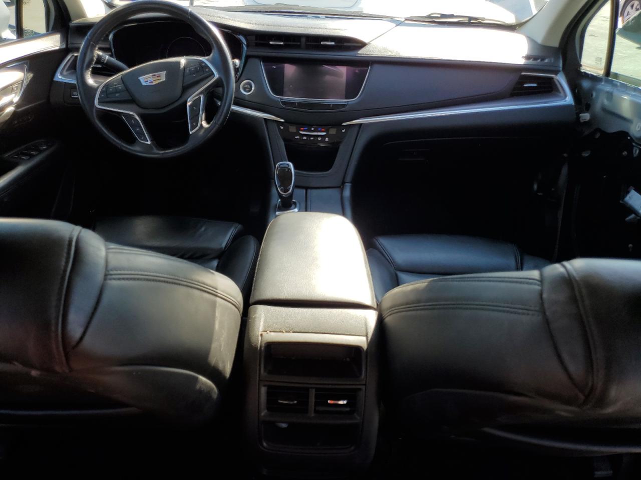2017 Cadillac XT5 - Image 8