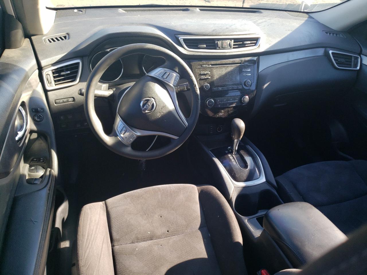 2016 Nissan Rogue - Image 8