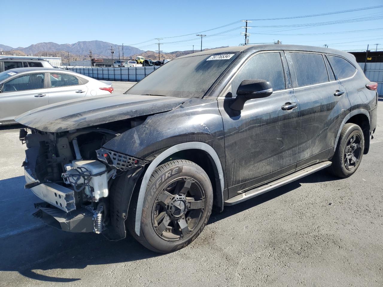 2021 Toyota Highlander - Image 1