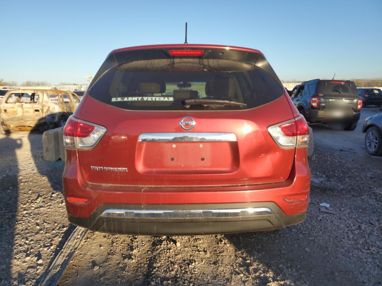 2014 Nissan Pathfinder S VIN: 5N1AR2MN5EC733738 Lot: 80145724