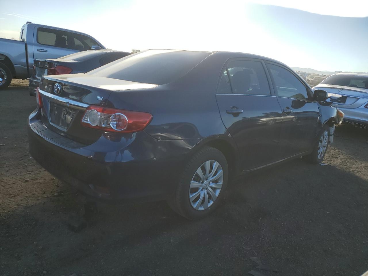 VIN 5YFBU4EE3DP082164 2013 TOYOTA COROLLA no.3