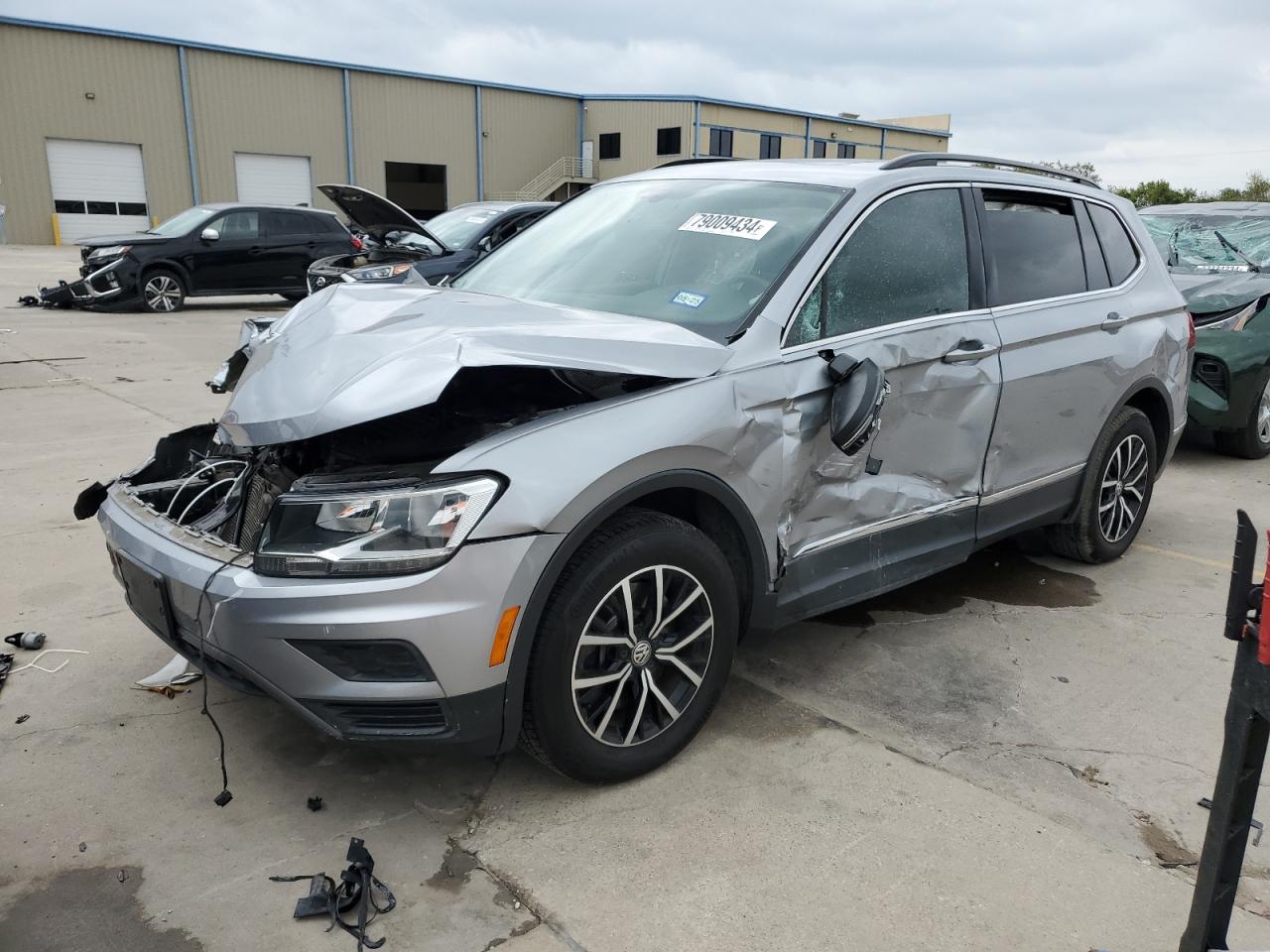 2021 Volkswagen Tiguan - Image 1