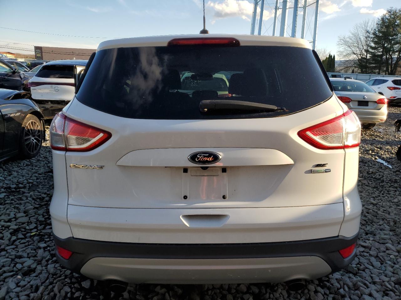 VIN 1FMCU9GX9FUC53212 2015 FORD ESCAPE no.6