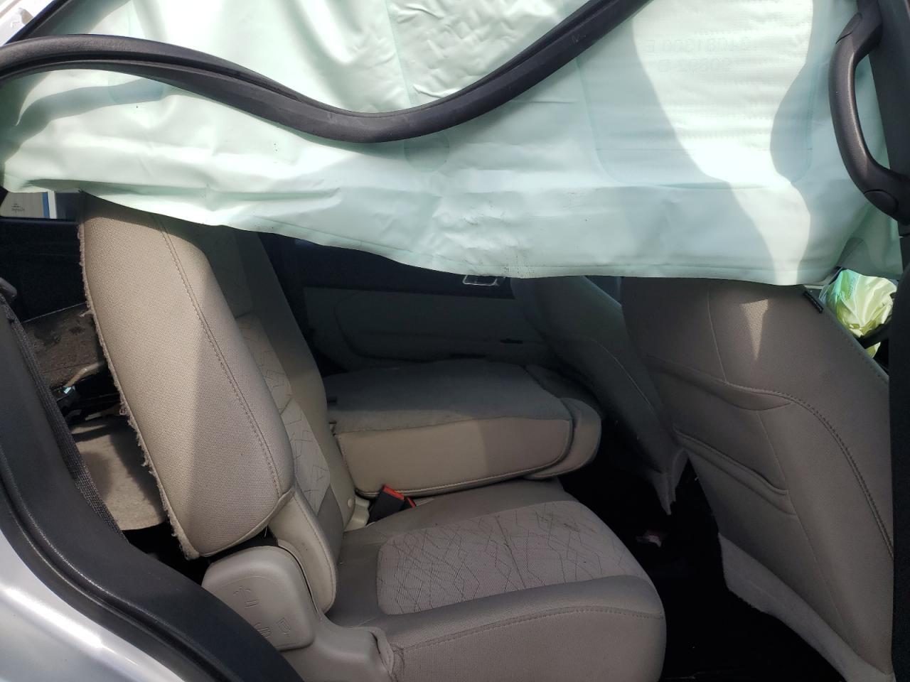 2012 Ford Explorer - Image 11
