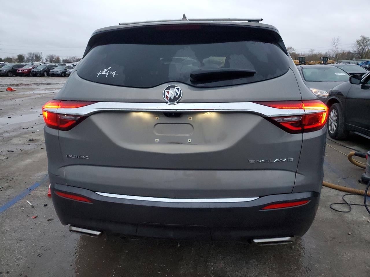 VIN 5GAERBKW9JJ224177 2018 BUICK ENCLAVE no.6