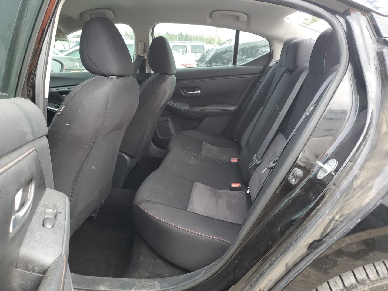 2021 Nissan Sentra - Image 10