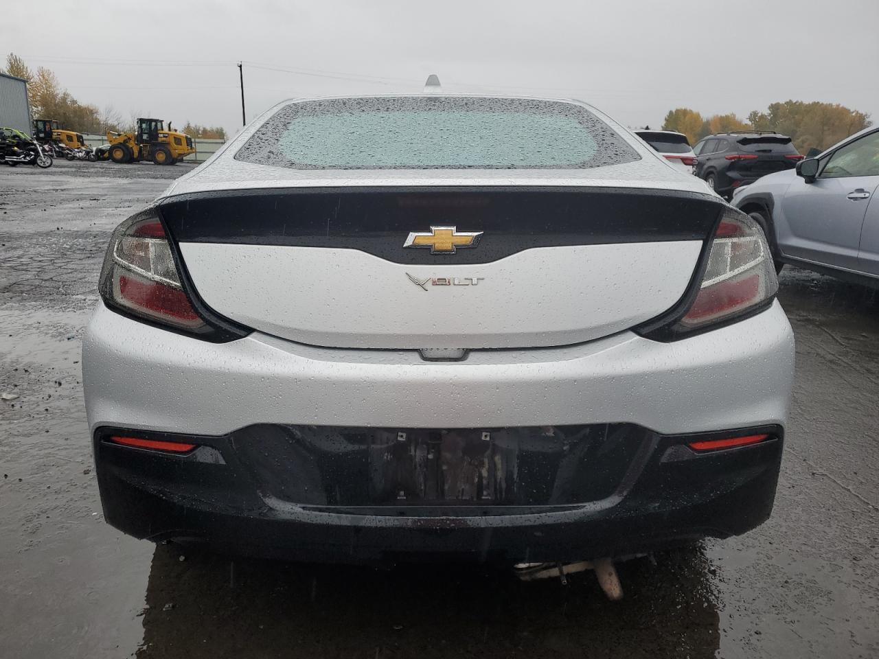 2017 Chevrolet Volt - Image 6