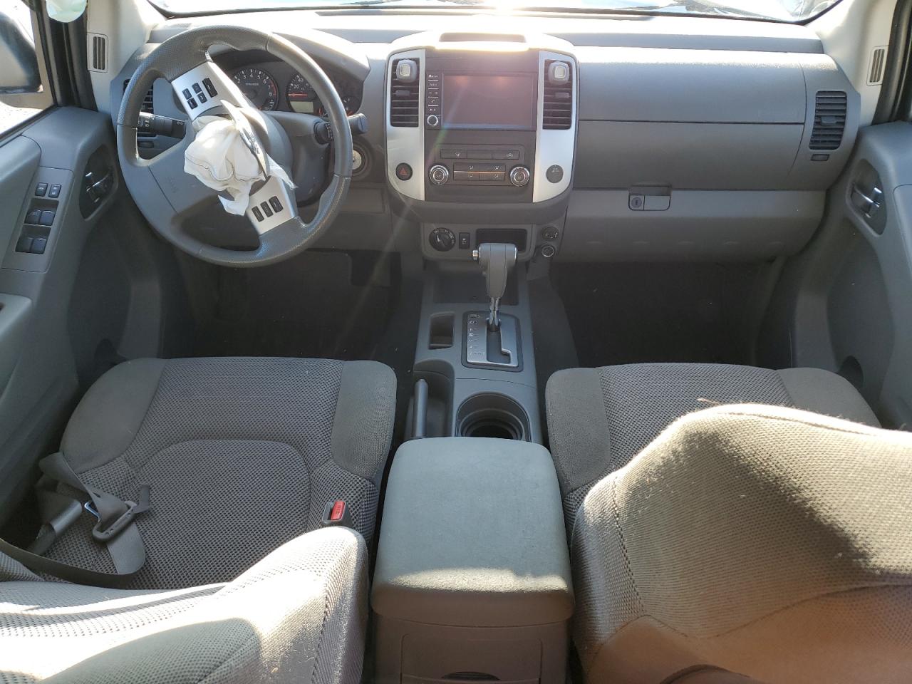 2019 Nissan Navara (Frontier) - Image 8