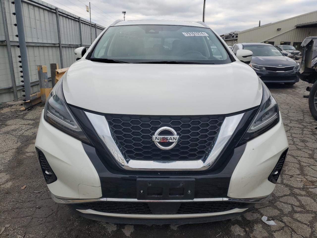 2019 Nissan Murano - Image 5