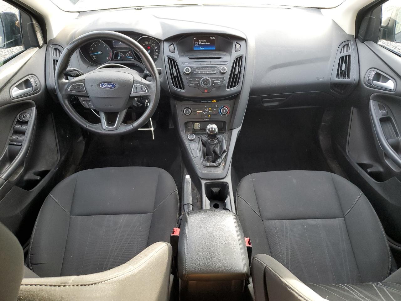 2016 Ford Focus - Image 8