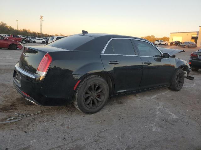  CHRYSLER 300 2019 Черный