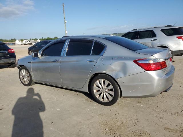 Sedans HONDA ACCORD 2013 Srebrny