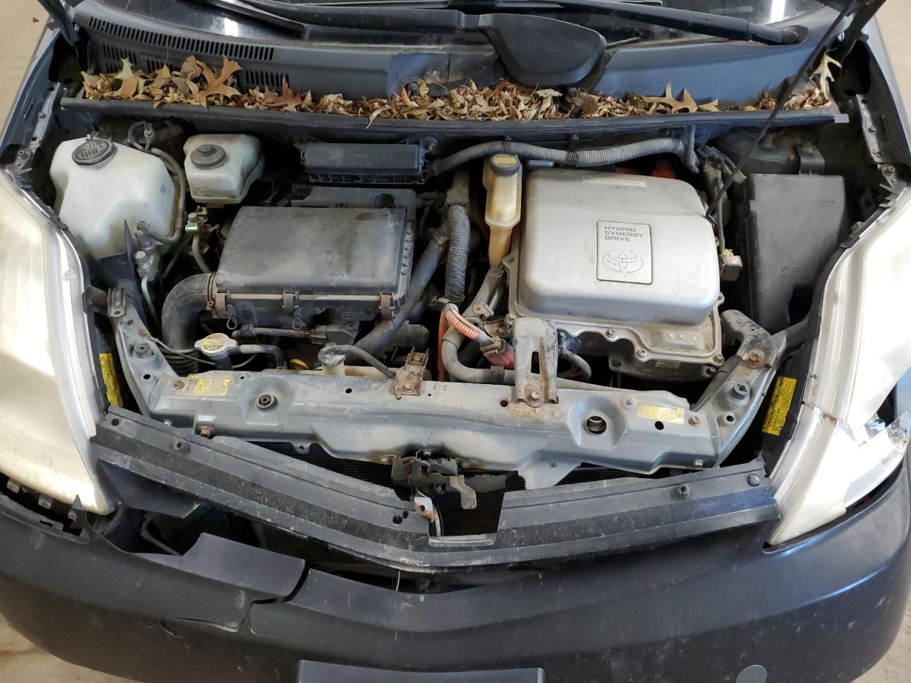2005 Toyota Prius - Image 11