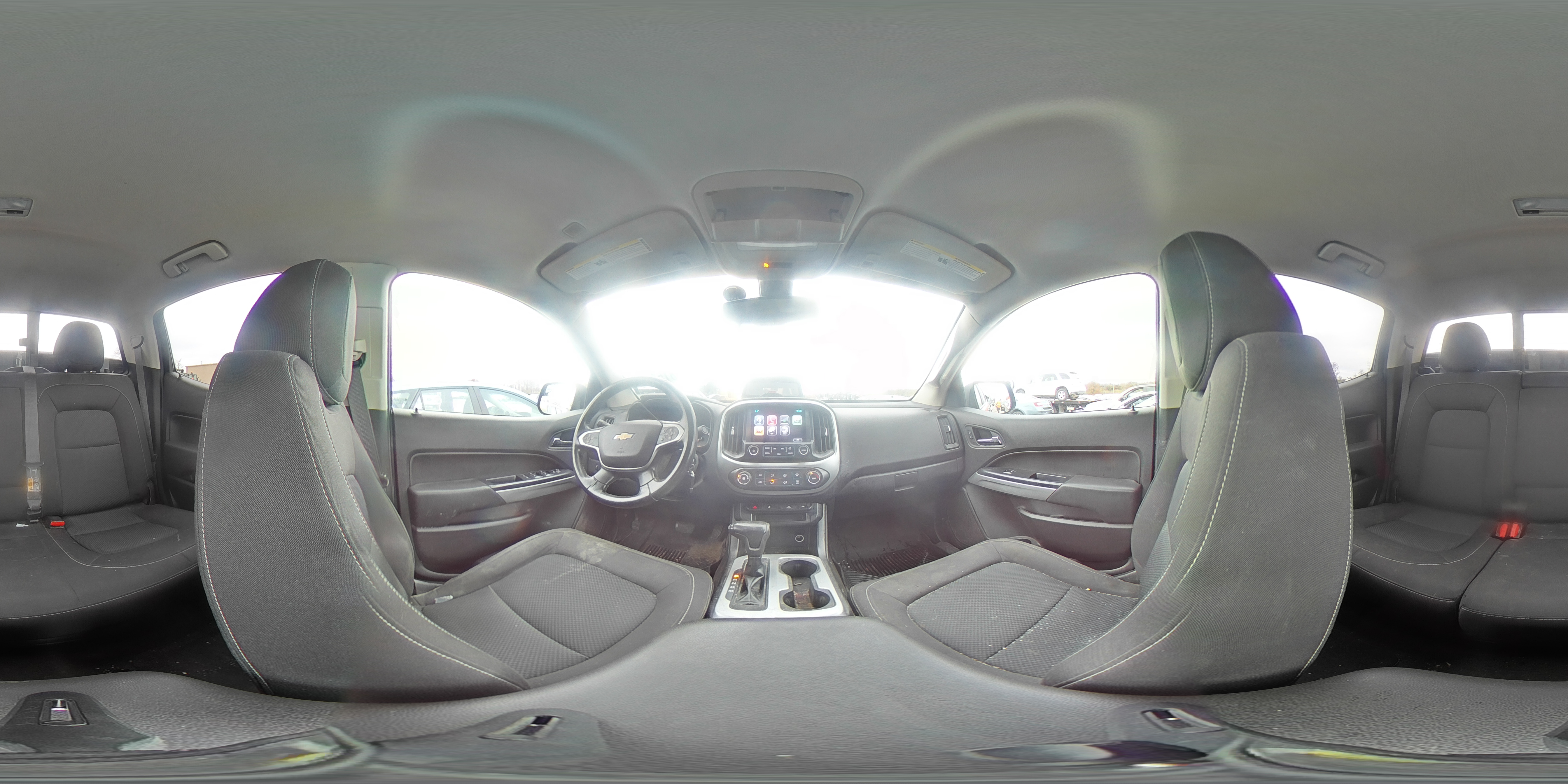 2016 Chevrolet Colorado - Image 13