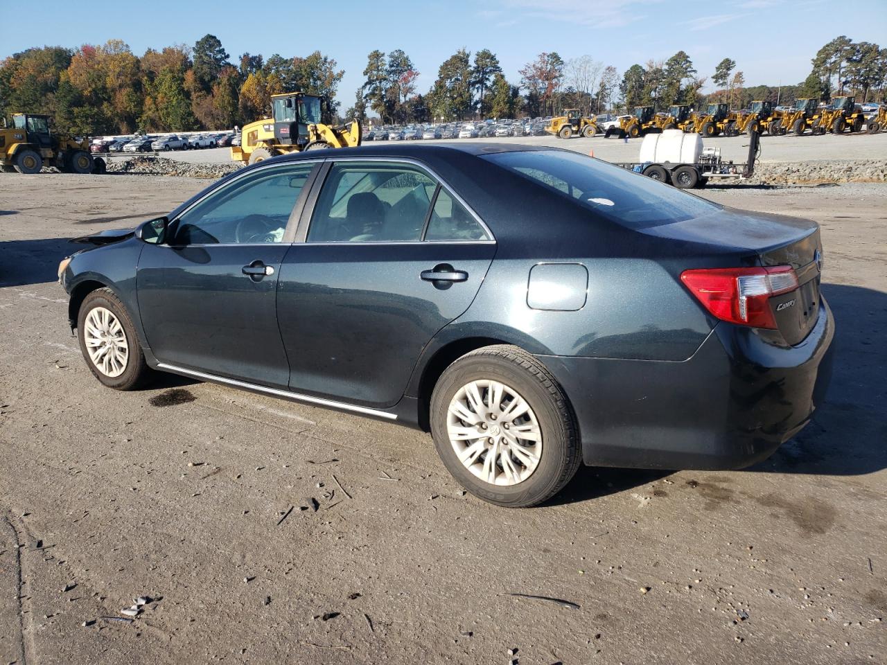 VIN 4T1BF1FK1DU656563 2013 TOYOTA CAMRY no.2