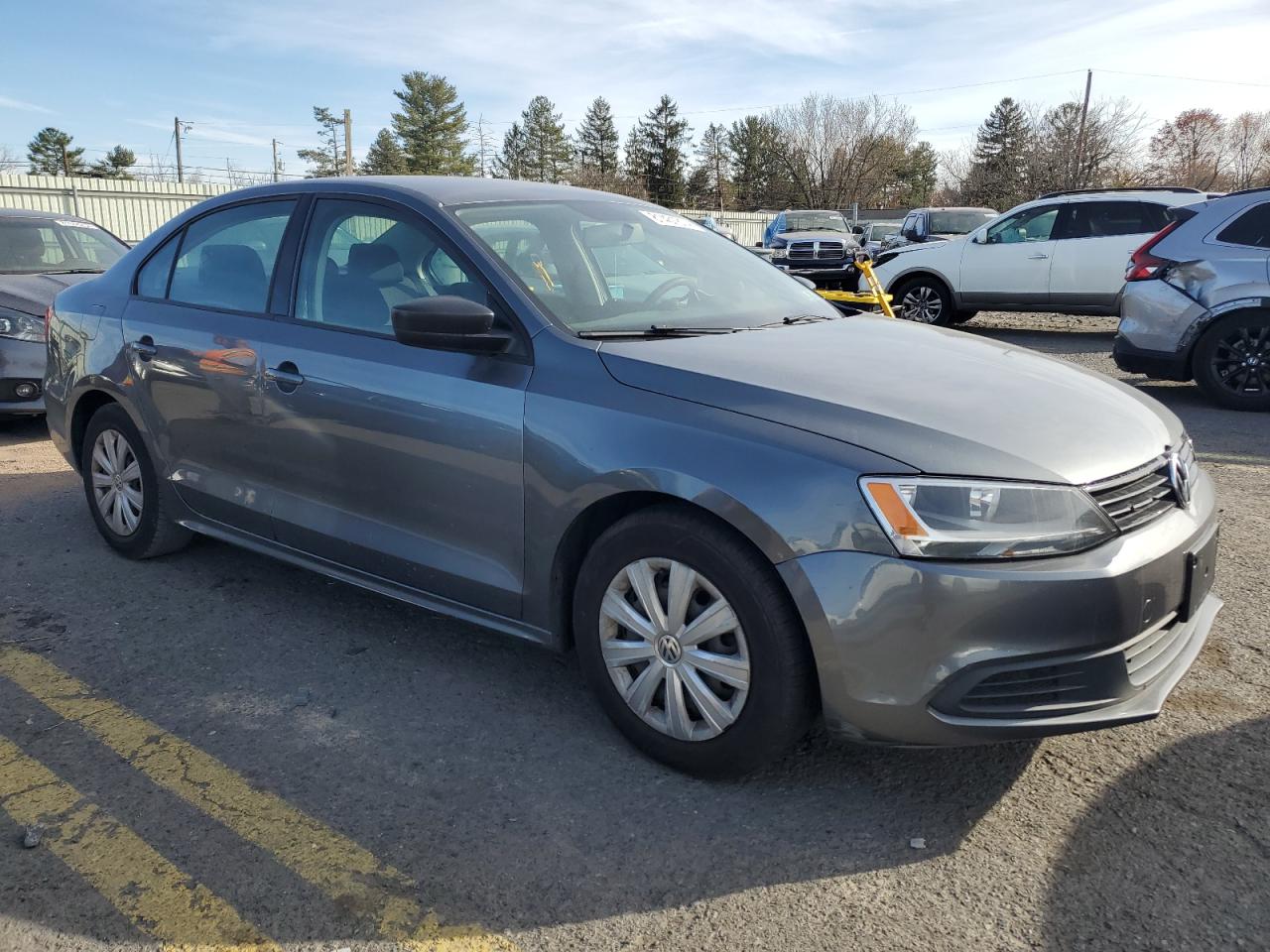 2014 Volkswagen Jetta - Image 4
