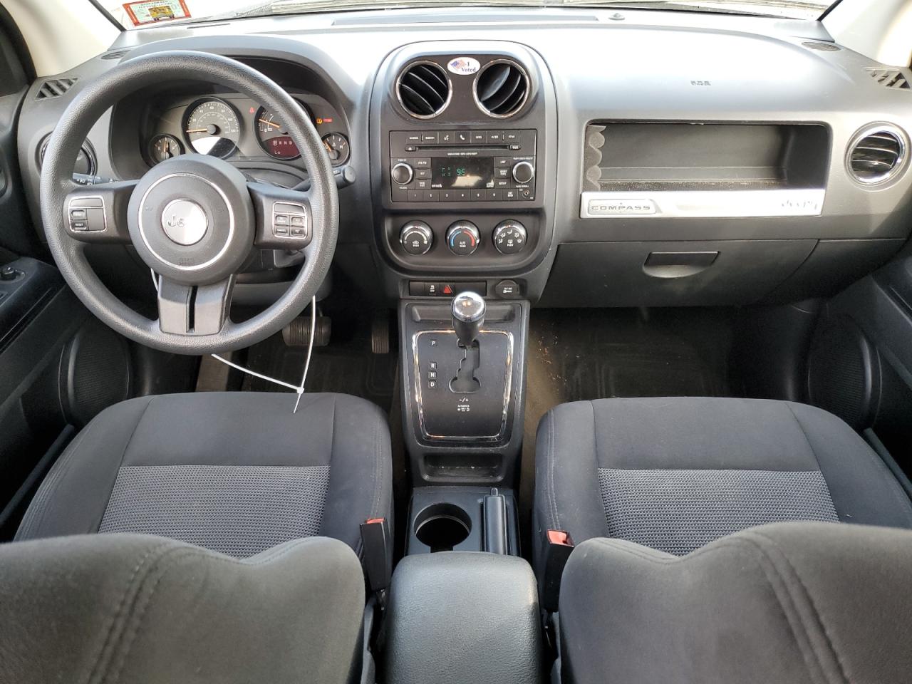 2016 Jeep Compass - Image 8