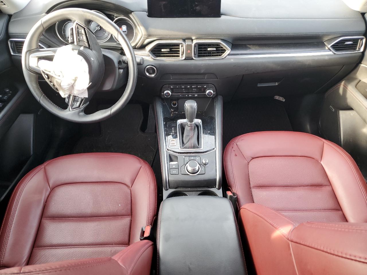 2023 Mazda CX-5 - Image 8