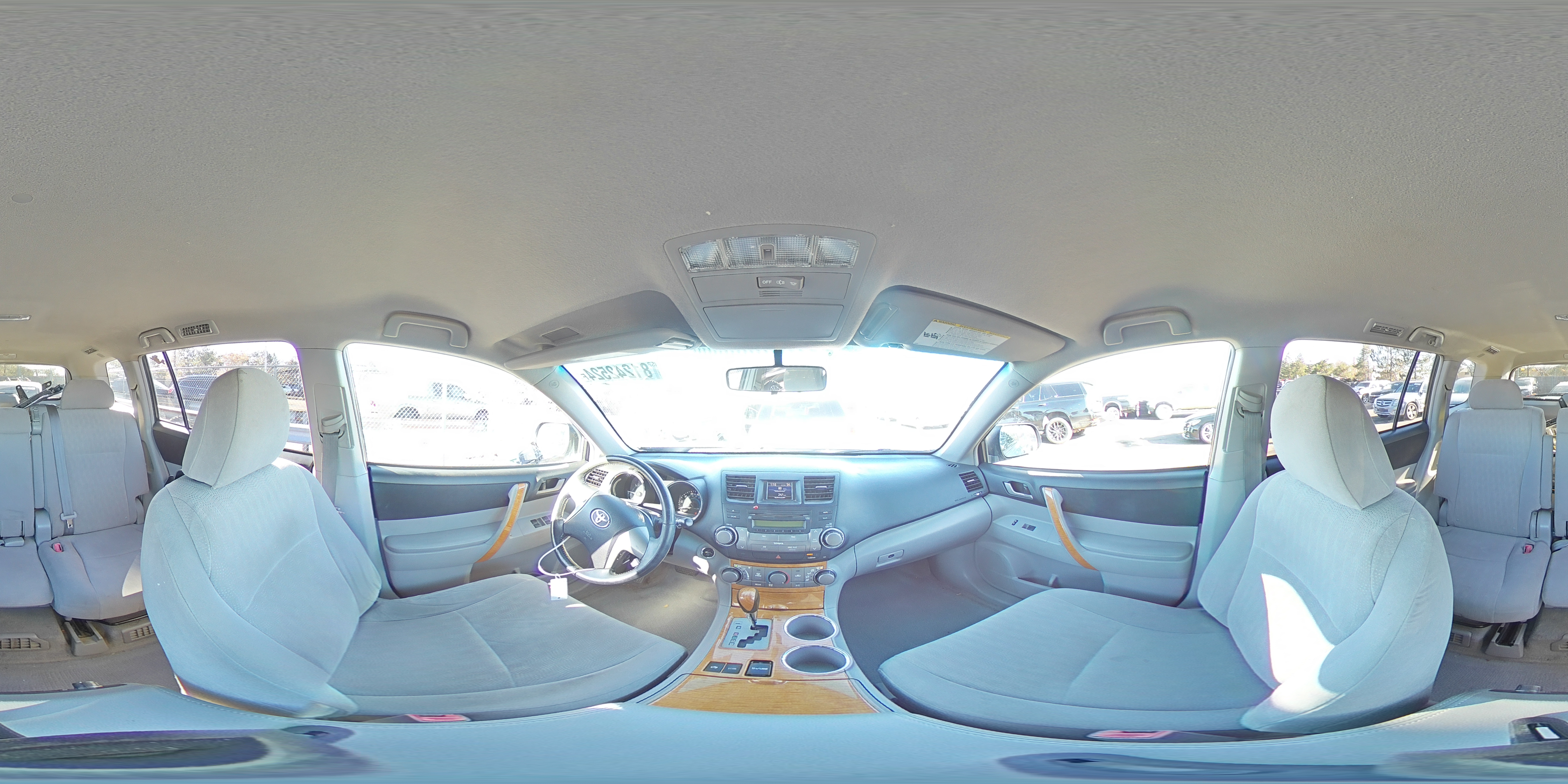 2009 Toyota Highlander - Image 13
