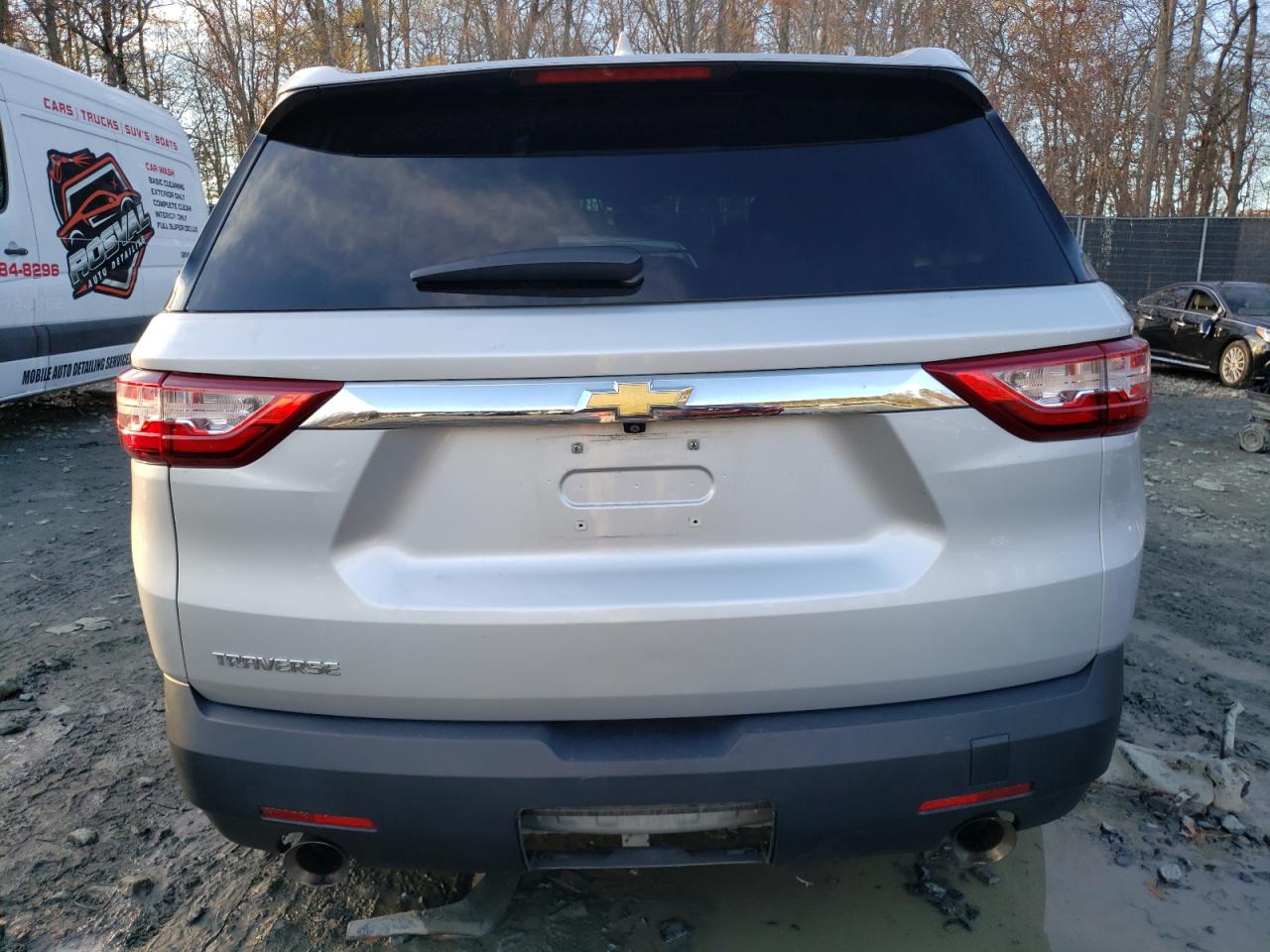 2020 Chevrolet Traverse - Image 6