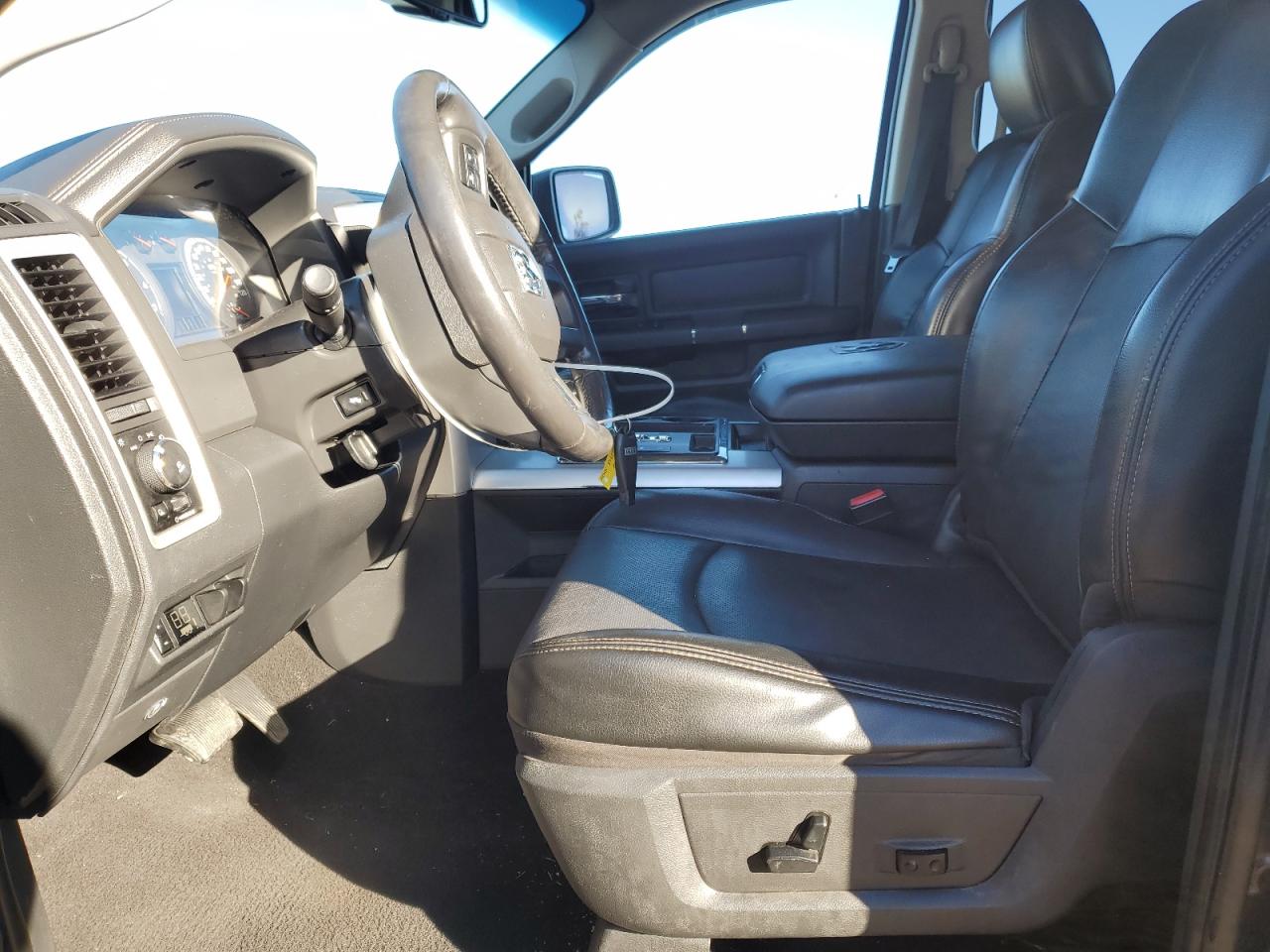 2012 Dodge RAM - Image 7