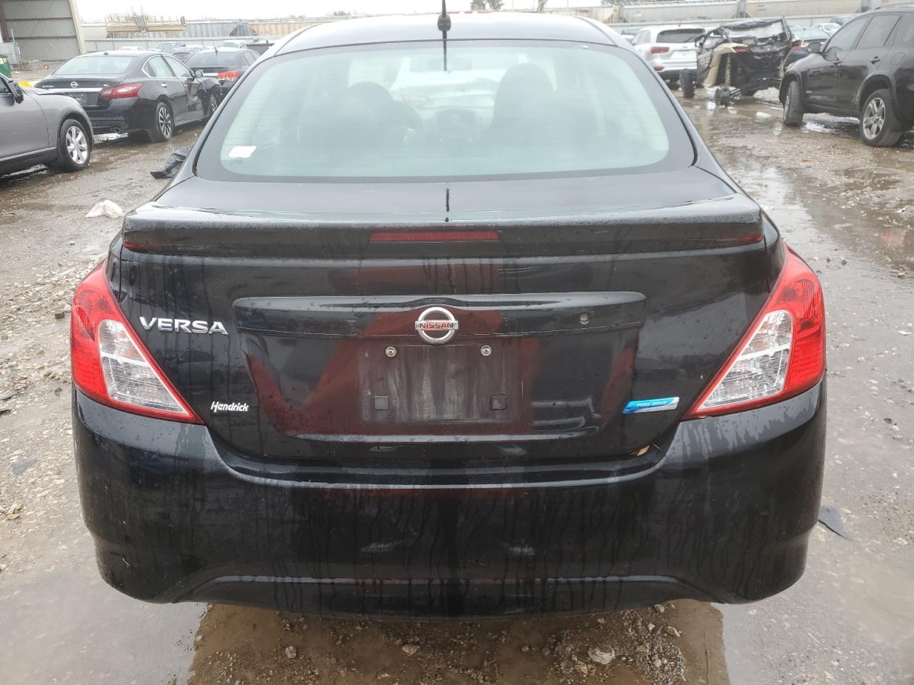 2015 Nissan Versa S VIN: 3N1CN7APXFL890105 Lot: 80994344