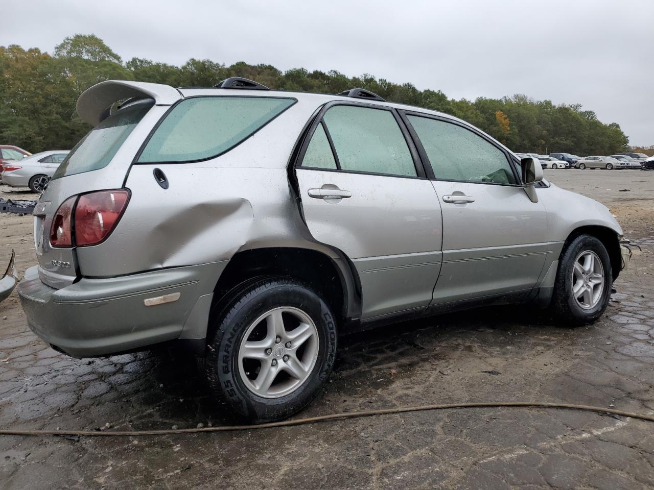 2000 Lexus RX - Image 3