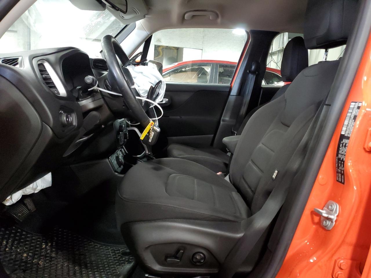 2021 Jeep Renegade - Image 7