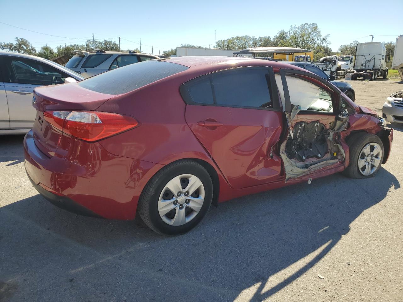 2015 Kia Forte - Image 3