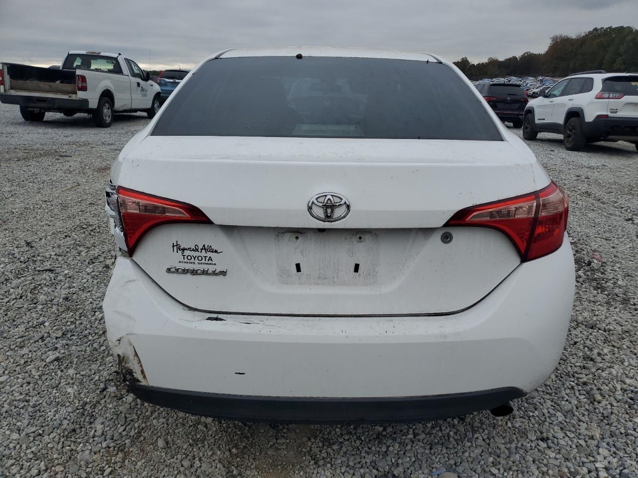 2018 Toyota Corolla L VIN: 2T1BURHE1JC040984 Lot: 79817284