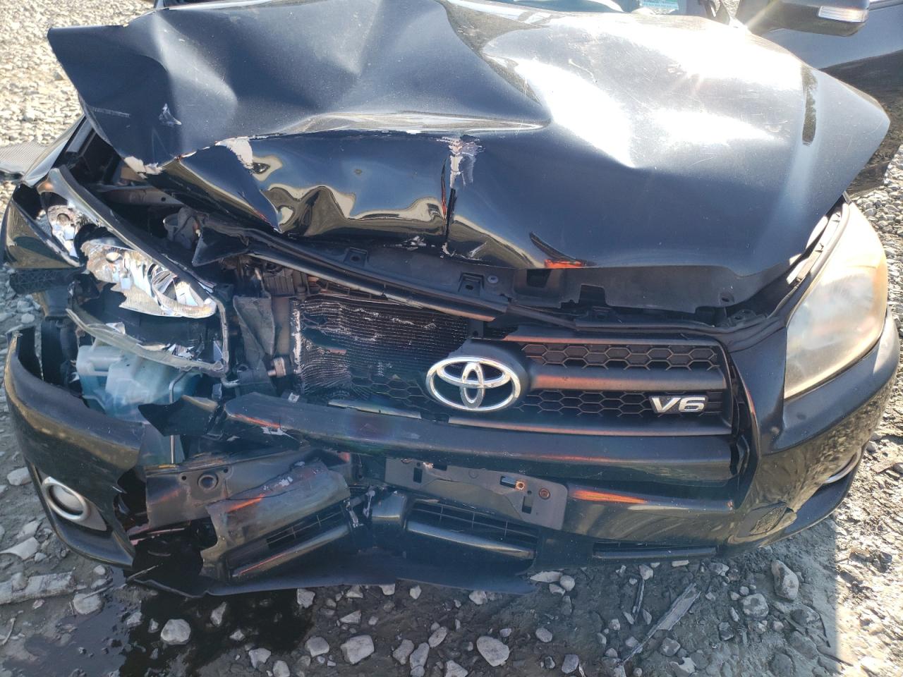 2012 Toyota RAV 4 - Image 13