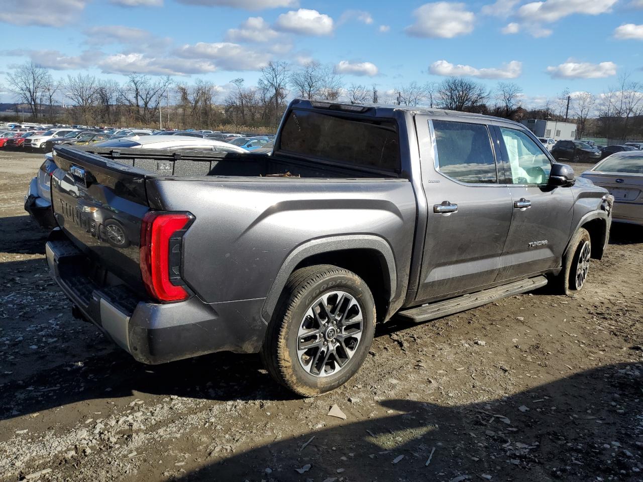 2023 Toyota Tundra - Image 3