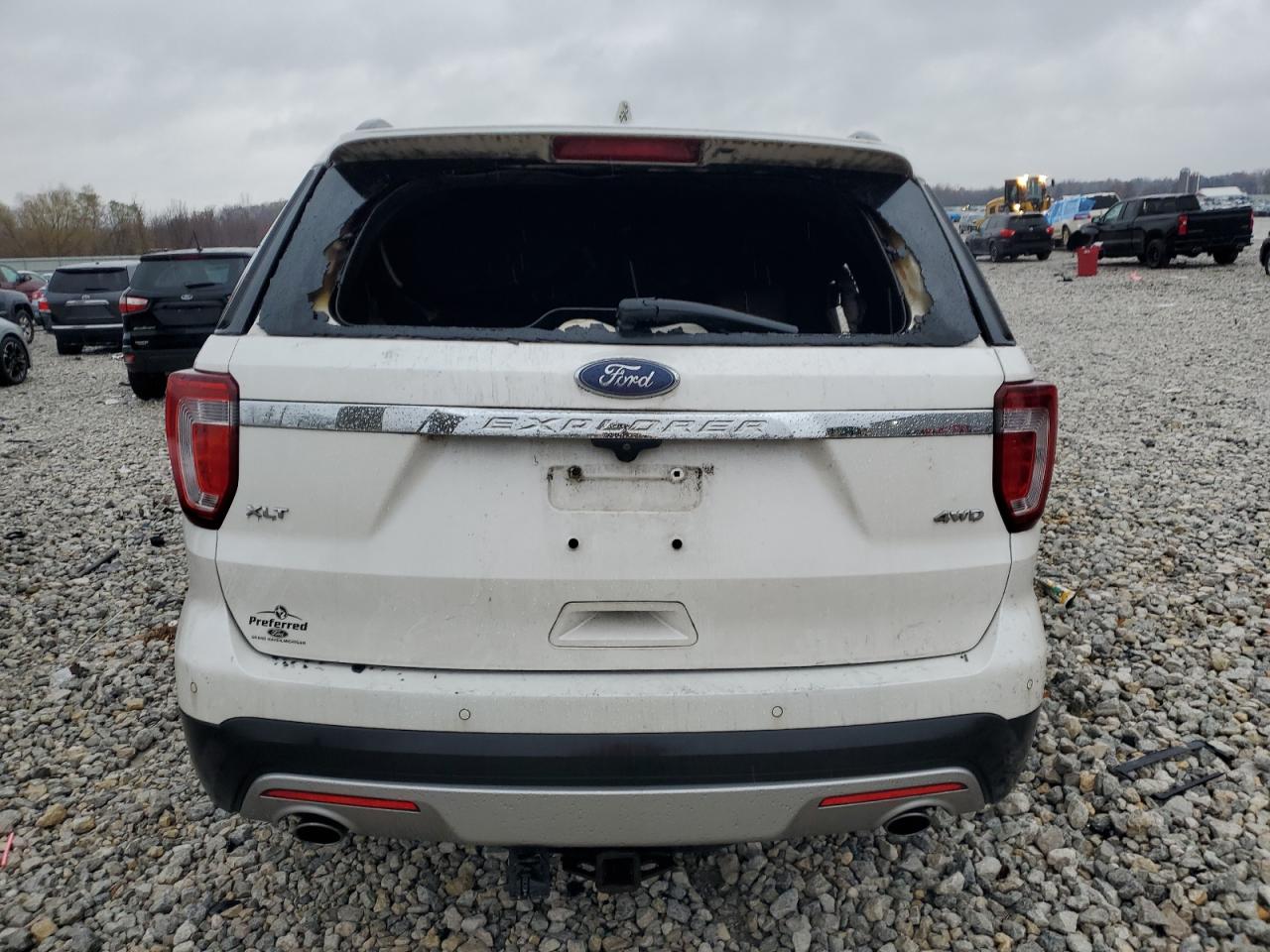 2016 Ford Explorer - Image 6