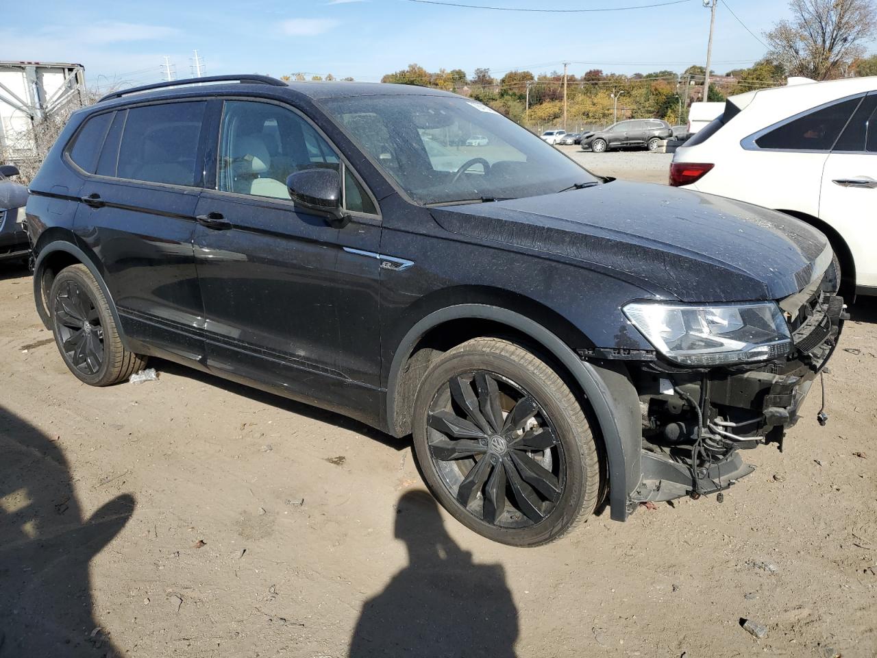 2021 Volkswagen Tiguan - Image 4