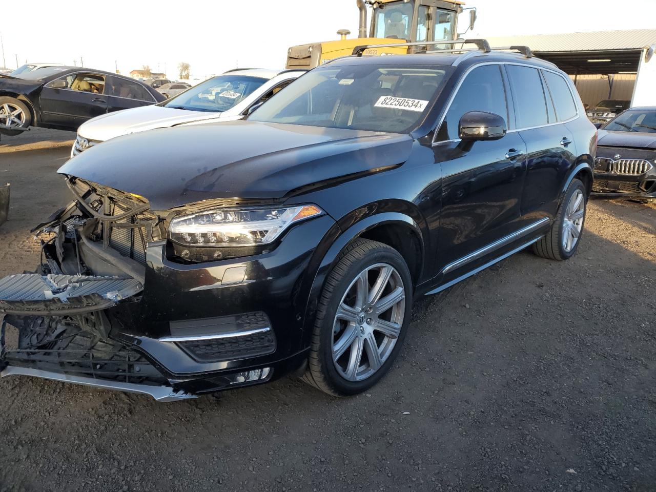 VIN YV4A22PLXK1432910 2019 VOLVO XC90 no.1