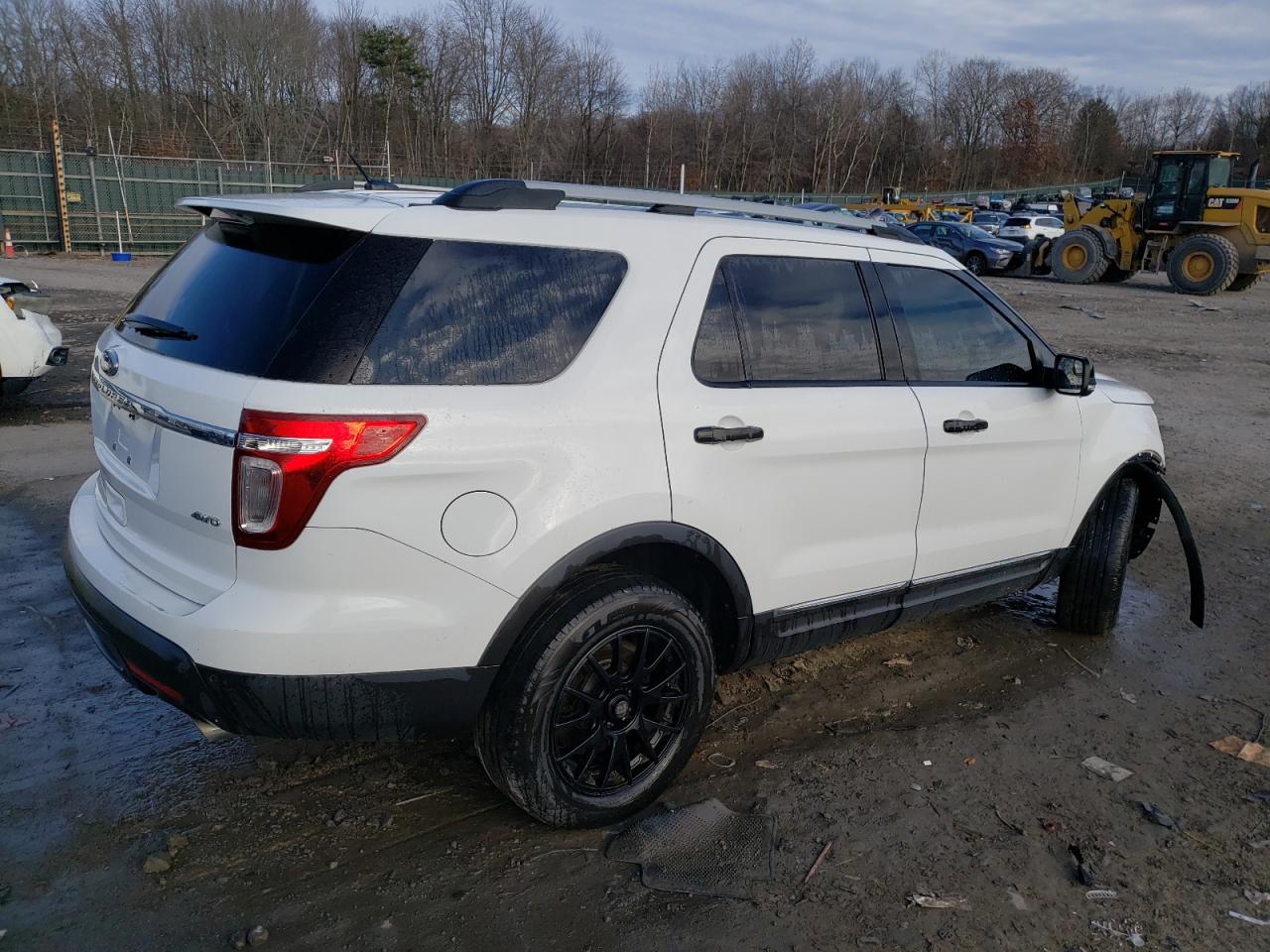 2014 Ford Explorer - Image 3