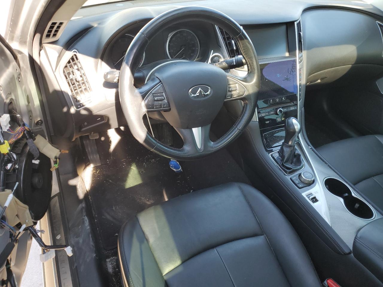 2017 Infiniti Q50 - Image 8