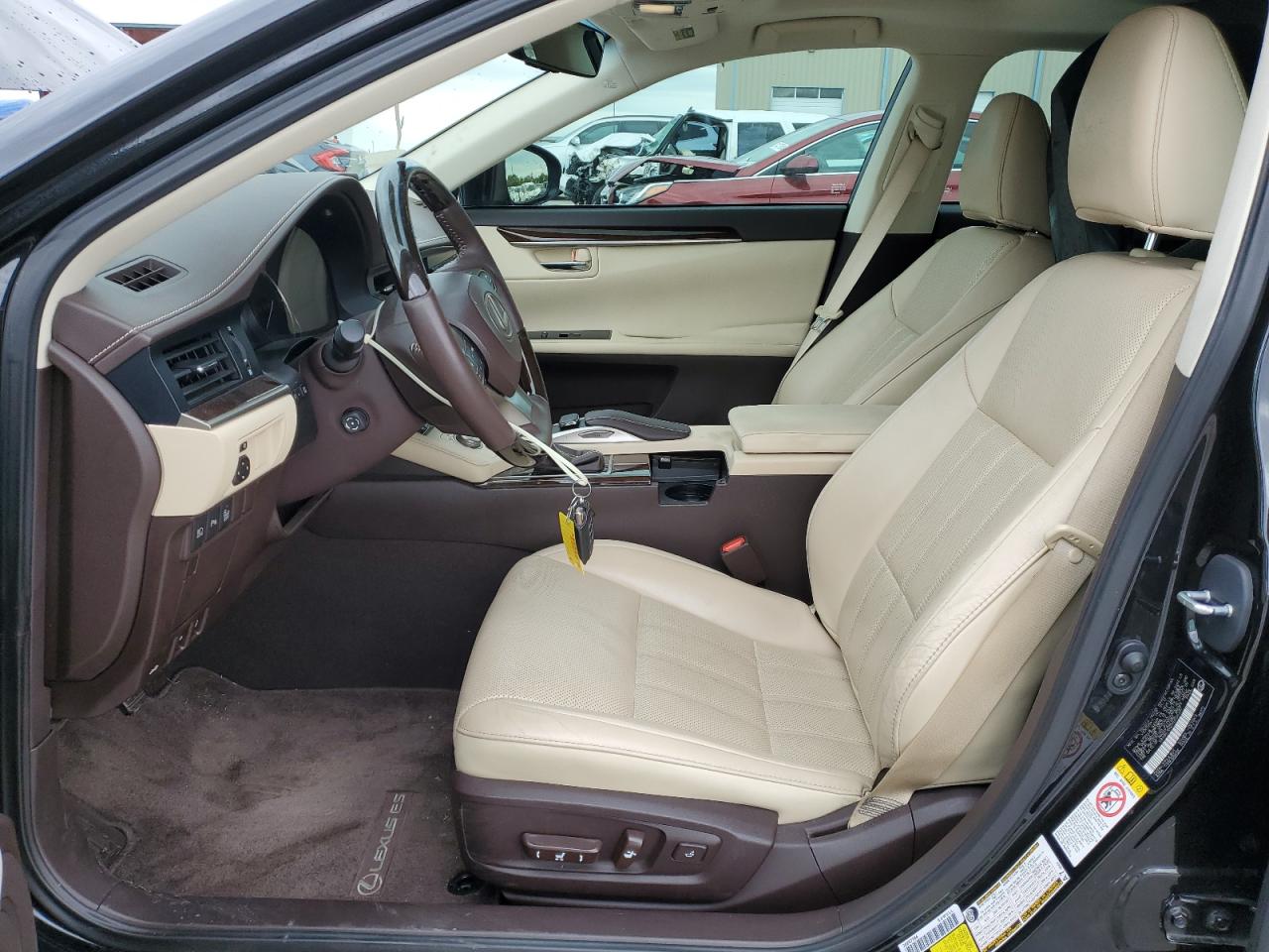 2017 Lexus ES - Image 7