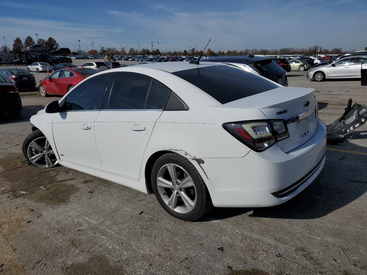 2014 Chevrolet Cruze - Image 2