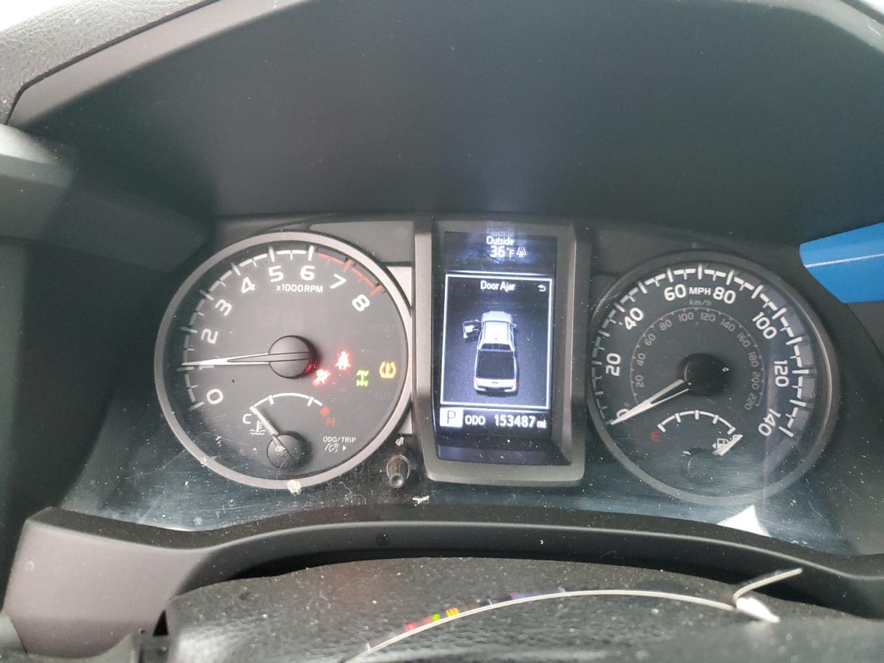 2018 Toyota Tacoma - Image 9