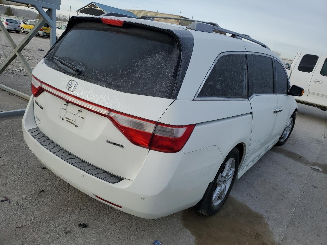 2012 Honda Odyssey - Image 3