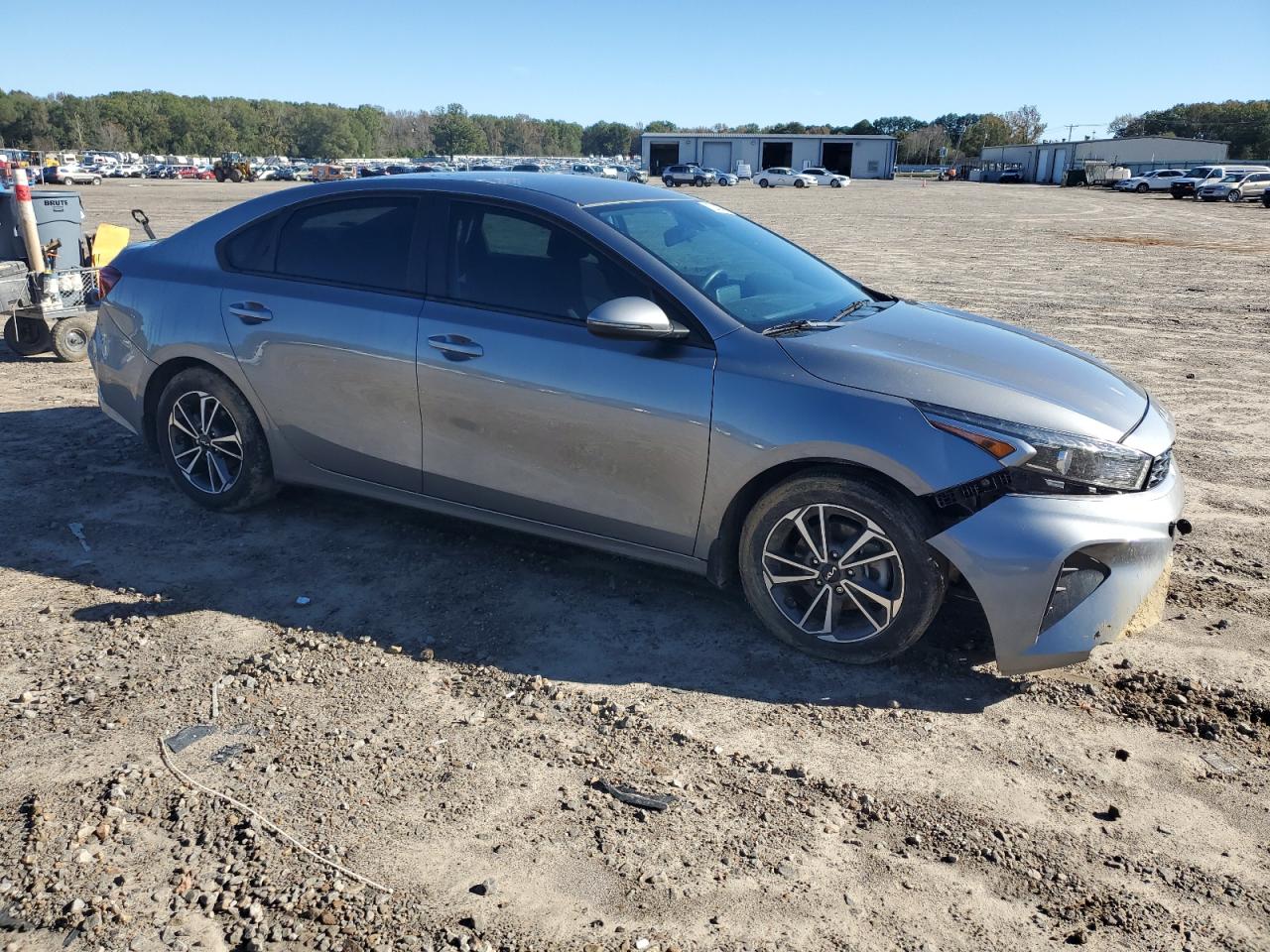 2022 Kia Forte - Image 4