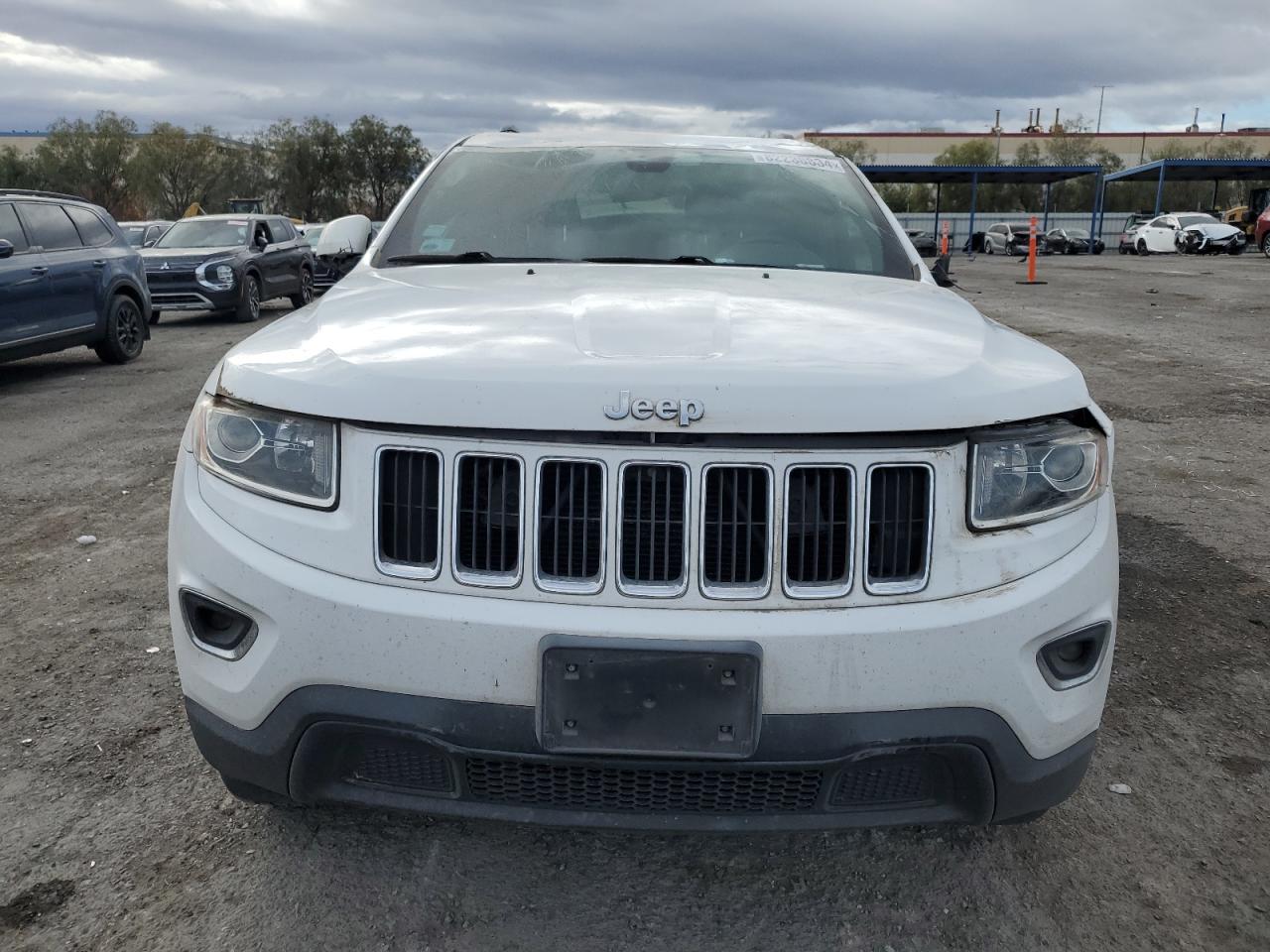 2016 Jeep Grand Cherokee - Image 5