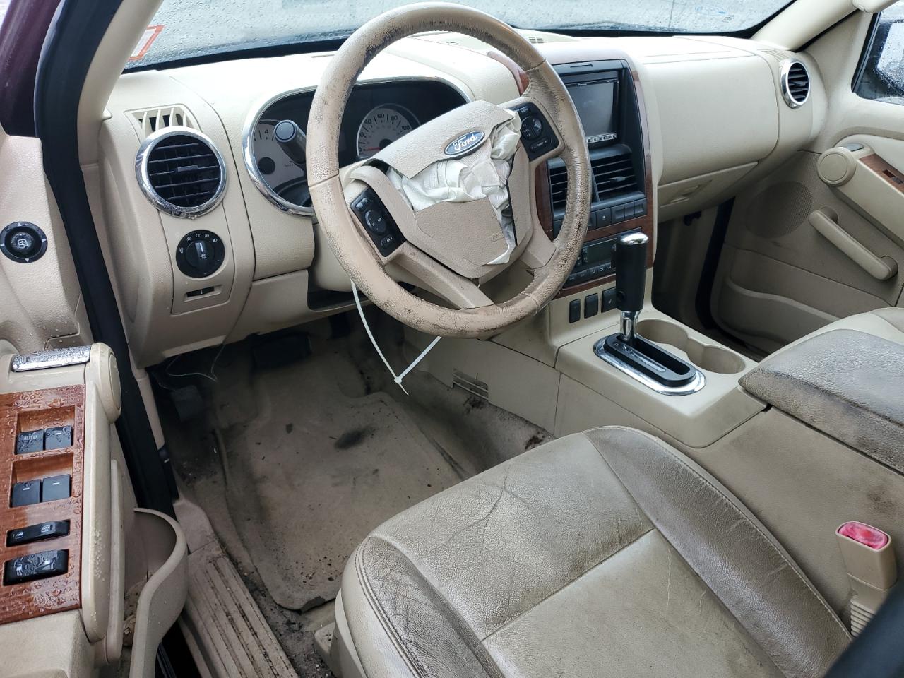 2006 Ford Explorer - Image 8