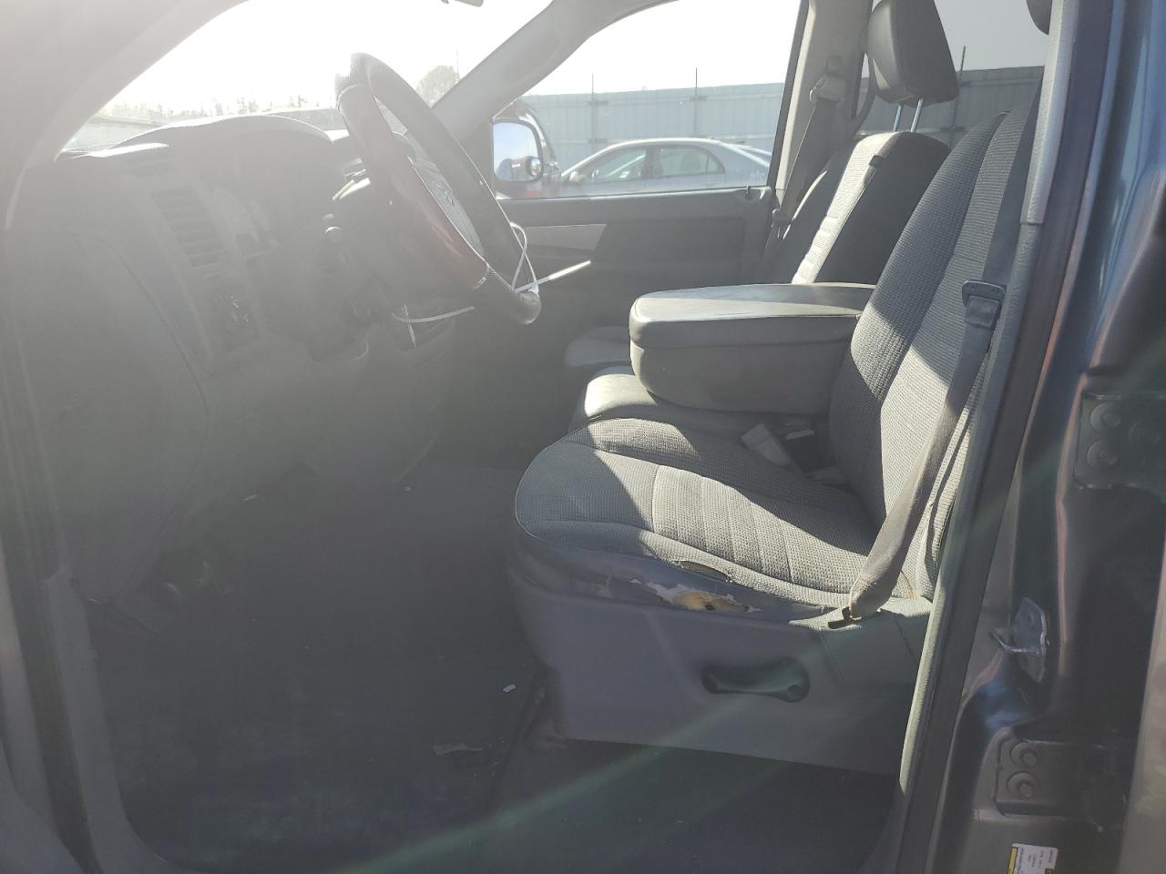 2008 Dodge RAM - Image 7