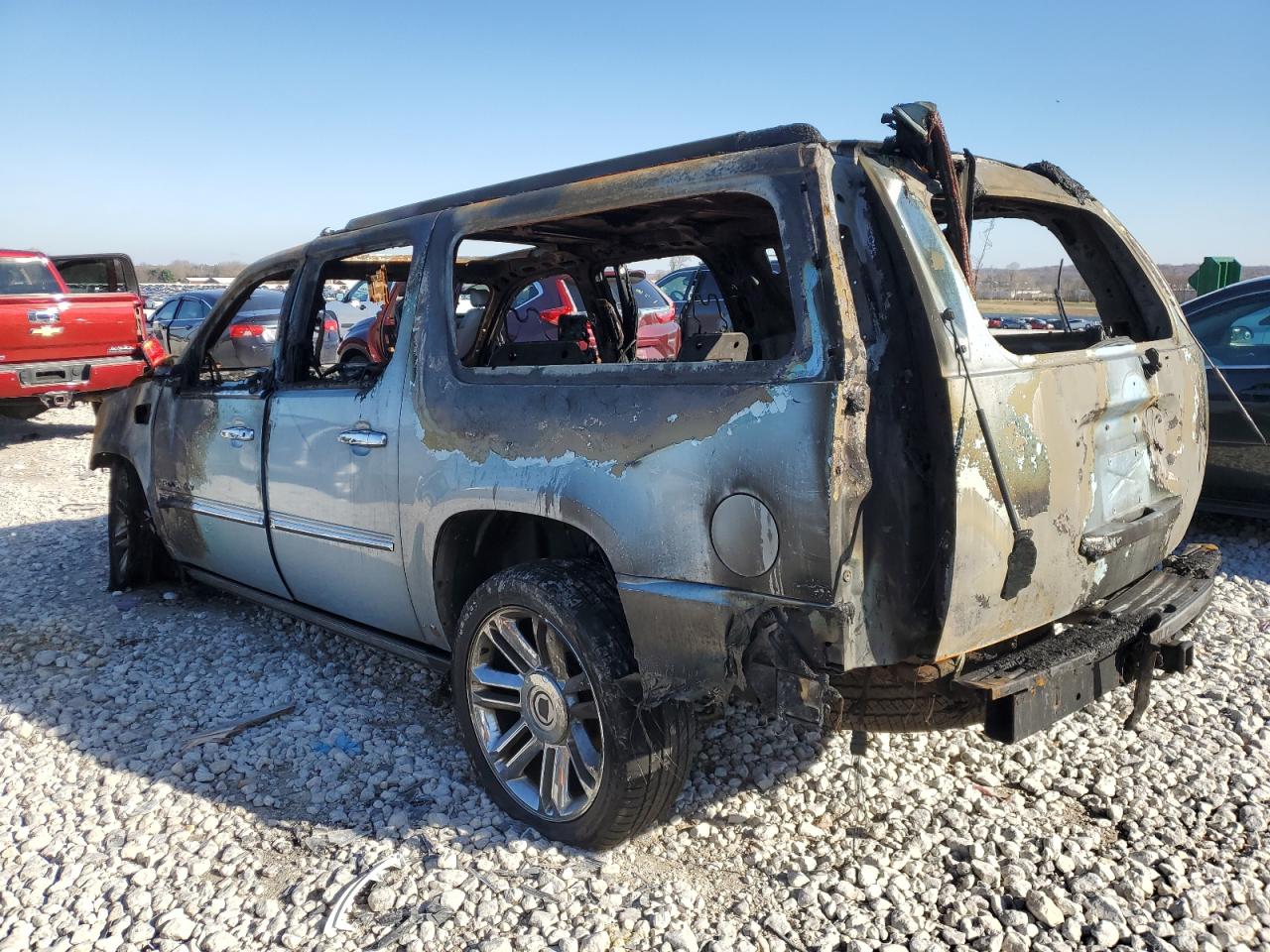 2011 Cadillac Escalade - Image 2