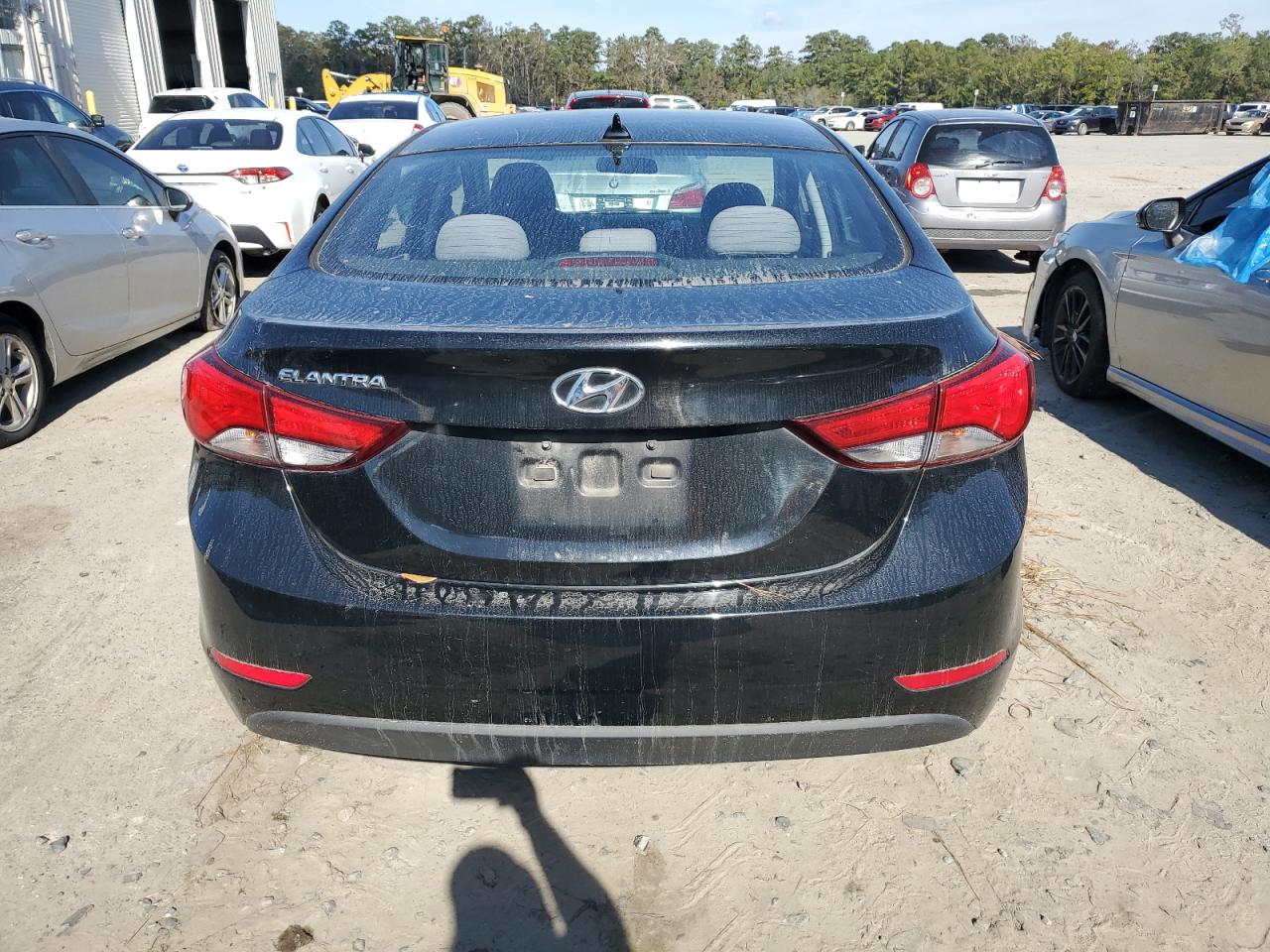 2016 Hyundai Elantra - Image 6