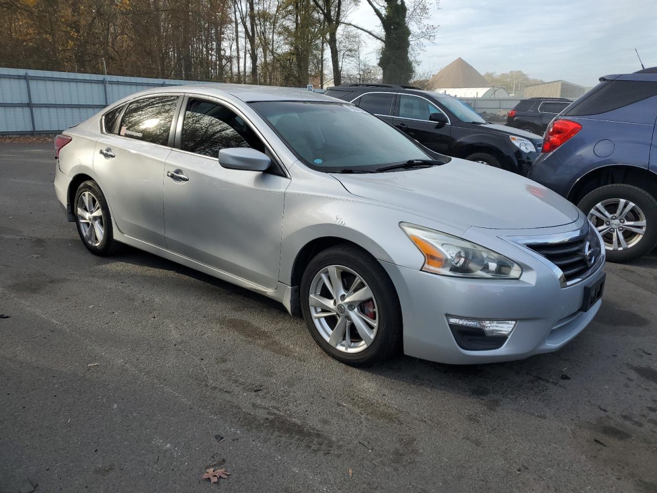 2013 Nissan Altima - Image 4
